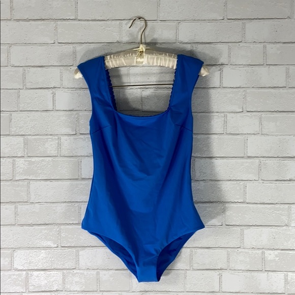 & Other Stories NWT Square Neck Scallop Swimsuit - Picture 3 of 9